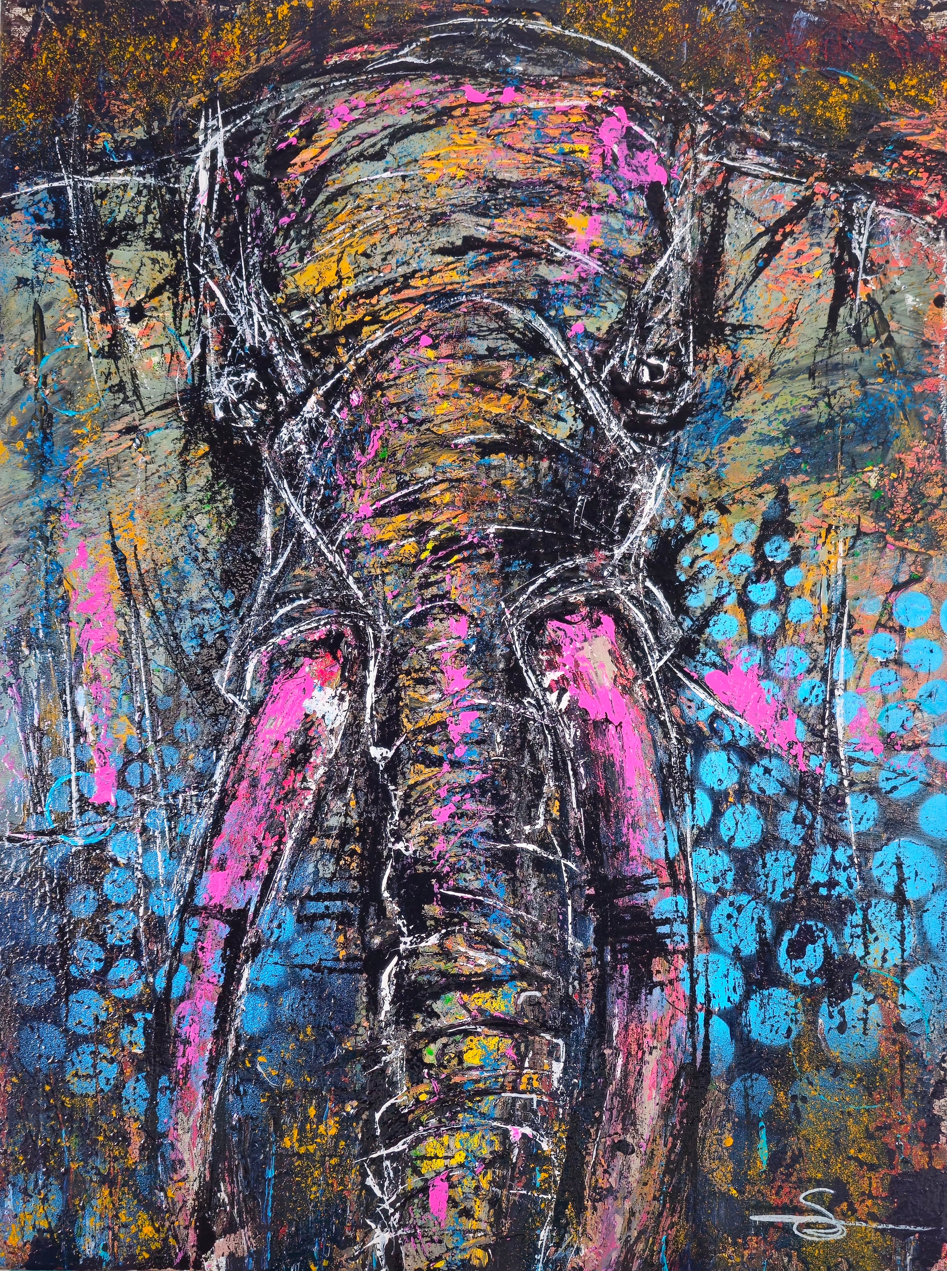 ÉLÉPHANT SOUS LUMIÈRE BLEUE